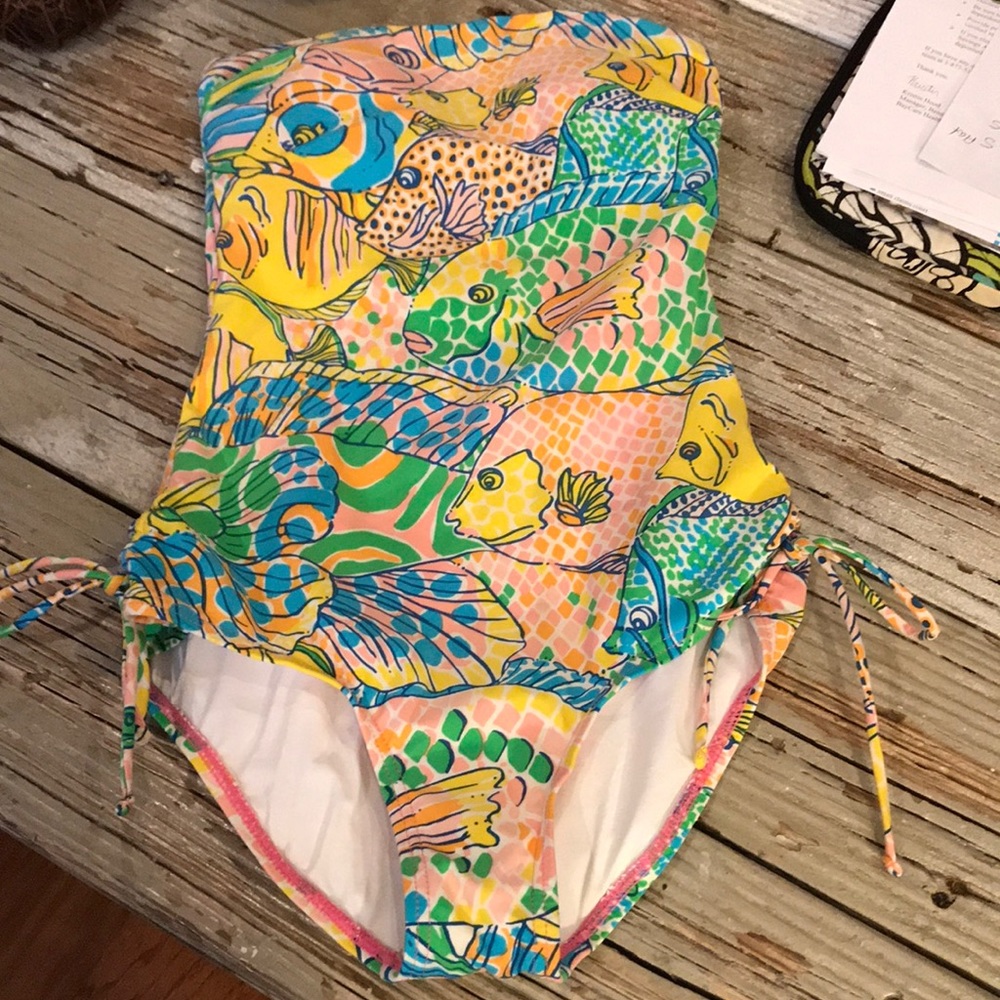 Lilly Pulitzer size 0 bathing suit